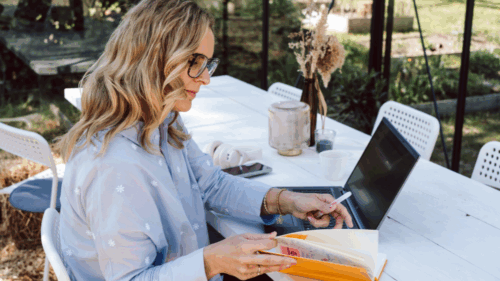 ¿Cómo escribir un buen plot twist para tu libro?